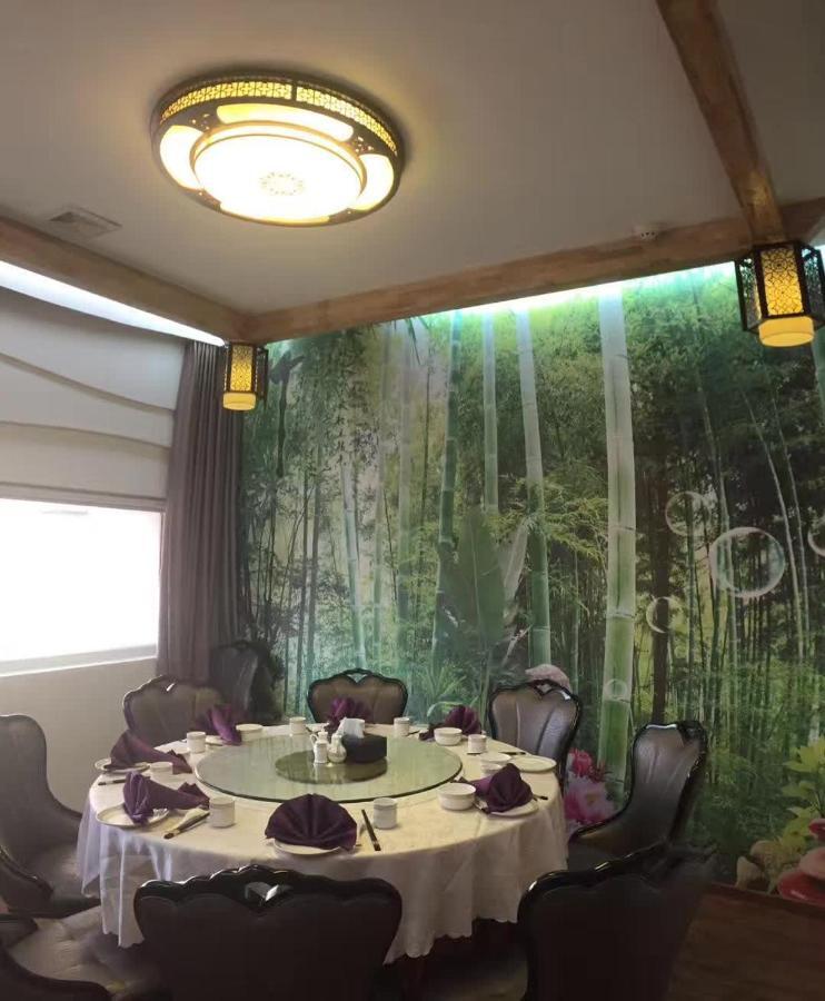 Vienna Hotel 金边 外观 照片